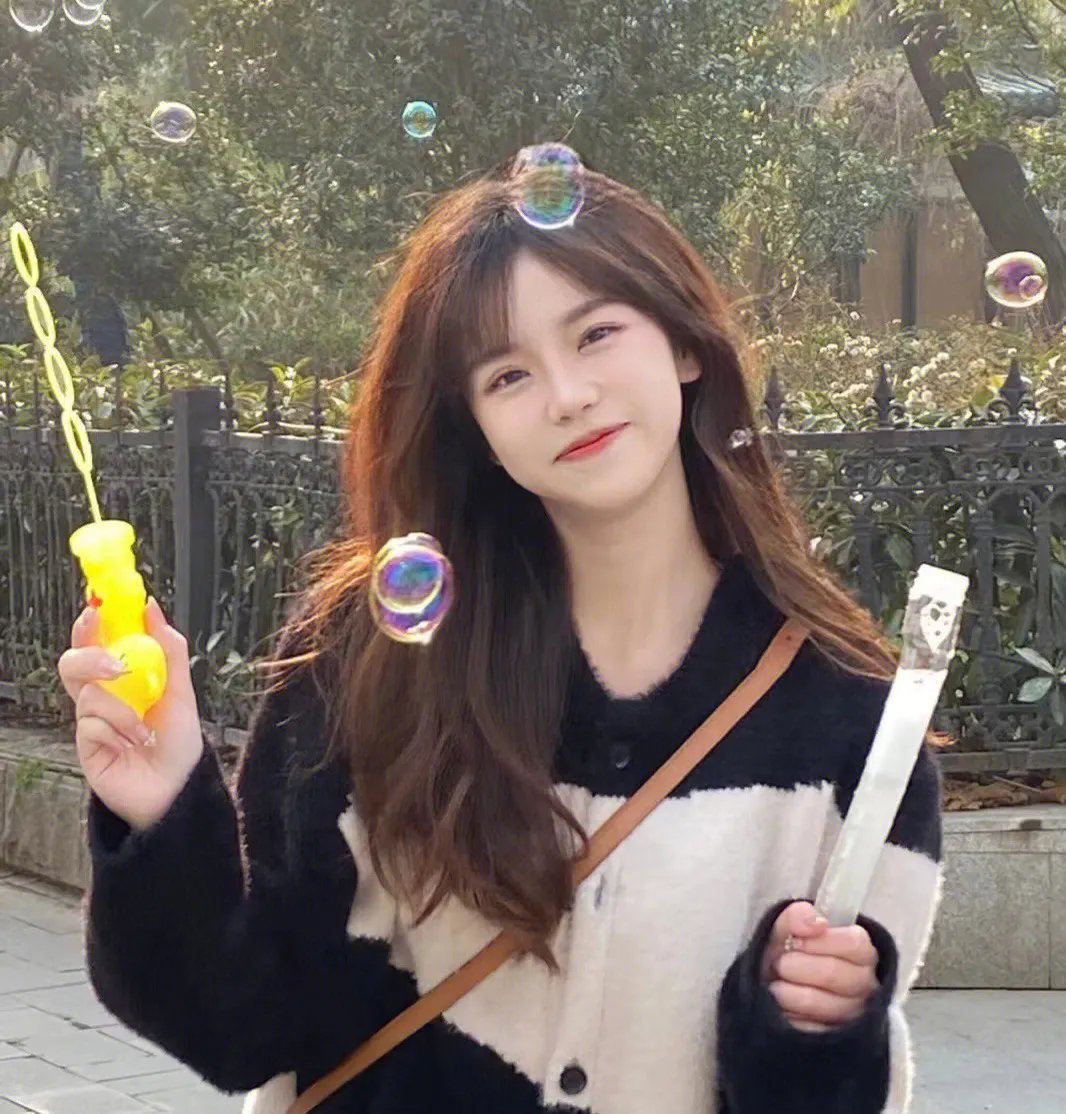 我的23岁美女邻居